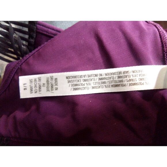 Victoria Sport Bra Size L - Picture 7 of 7